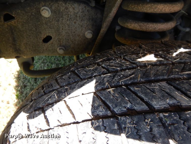 image for item FR9130 2007 Ford Econoline E450  shuttle bus