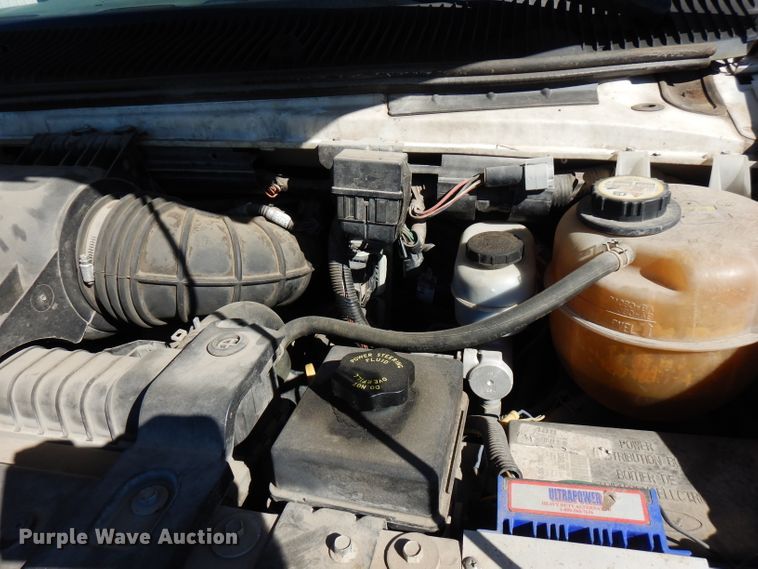 image for item FR9131 2006 Ford E350   shuttle bus