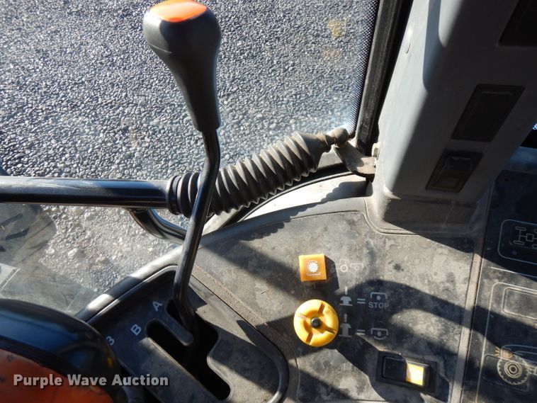 image for item FR9135 New Holland 8260  tractor