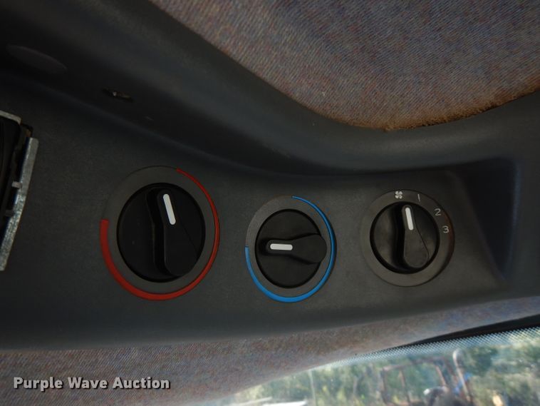 image for item FR9135 New Holland 8260  tractor