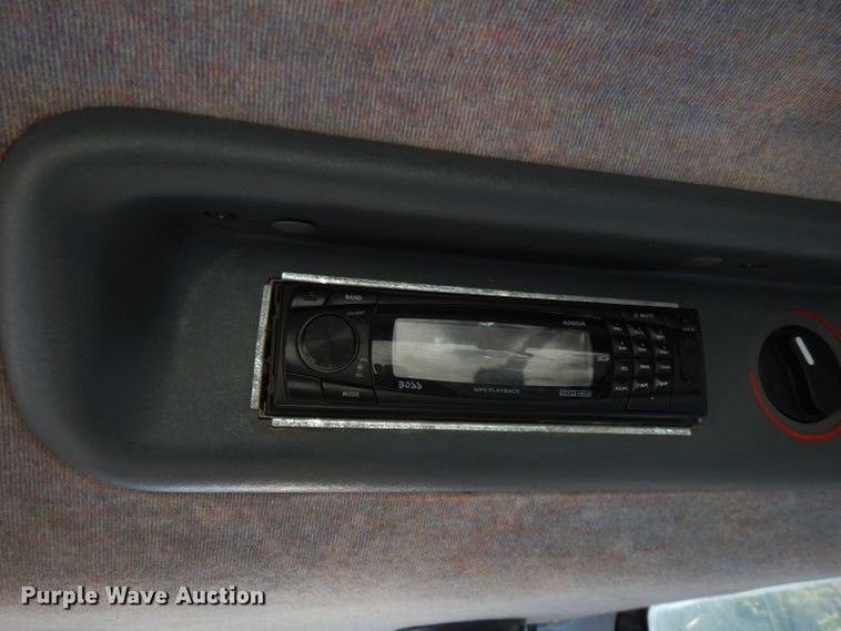 image for item FR9135 New Holland 8260  tractor