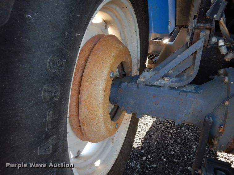 image for item FR9135 New Holland 8260  tractor