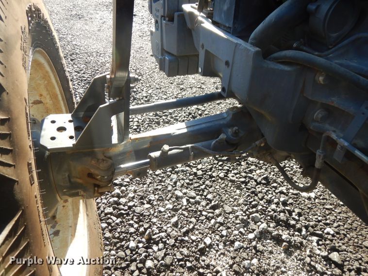 image for item FR9135 New Holland 8260  tractor