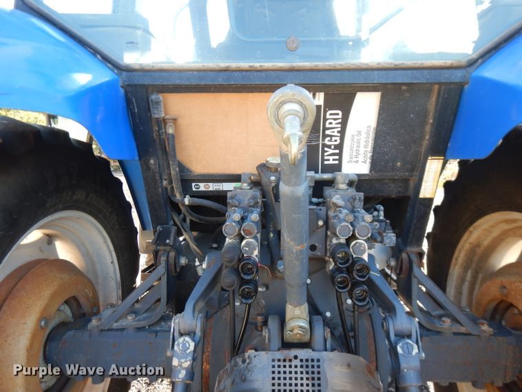 image for item FR9135 New Holland 8260  tractor