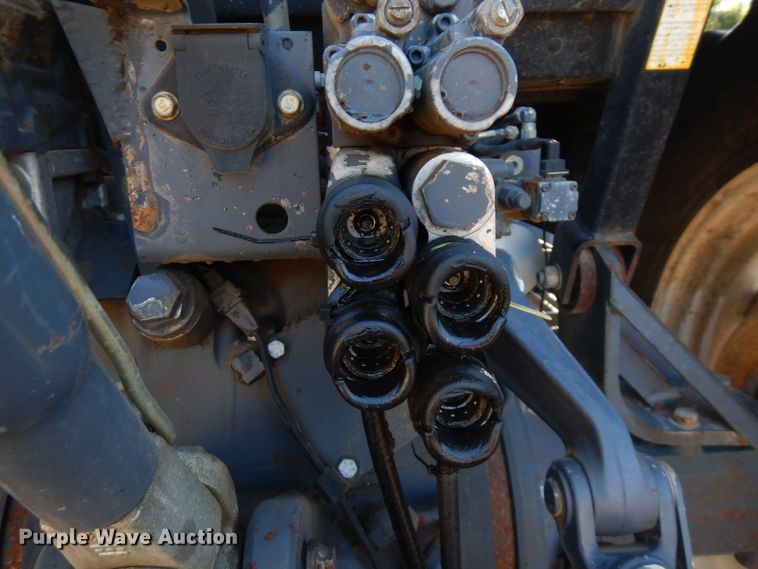 image for item FR9135 New Holland 8260  tractor