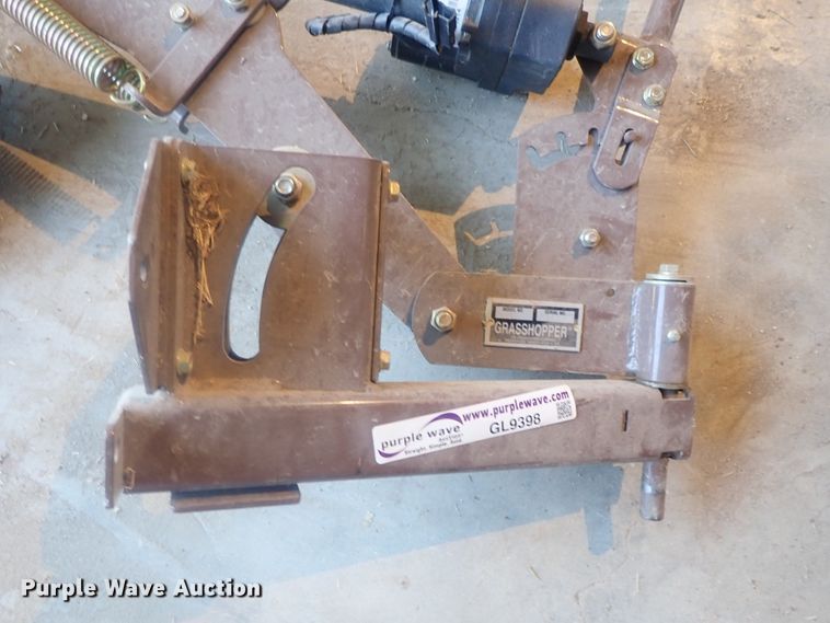 image for item GL9398 Grasshopper 112 coulter attachment