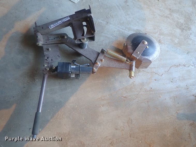 image for item GL9398 Grasshopper 112 coulter attachment