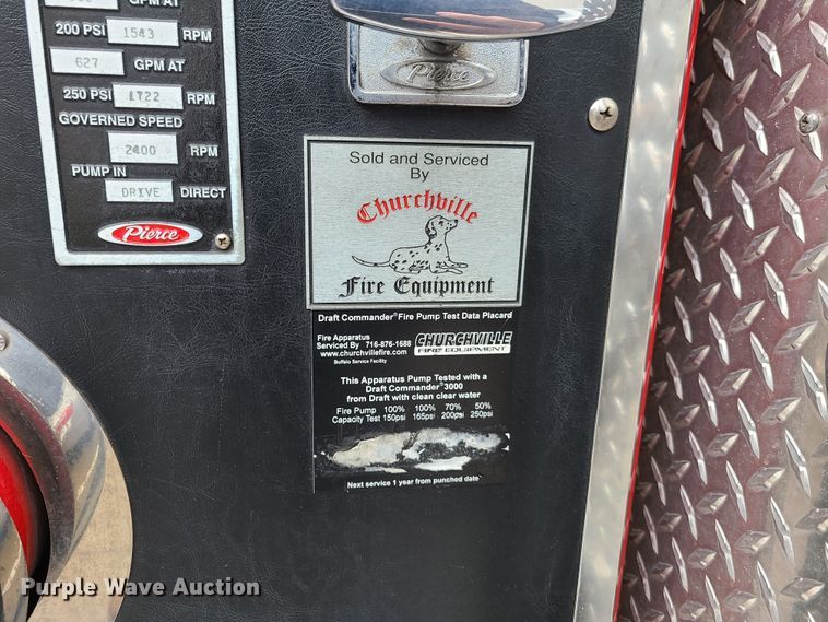 image for item GO9352 1999 Pierce Sabor  pumper fire truck