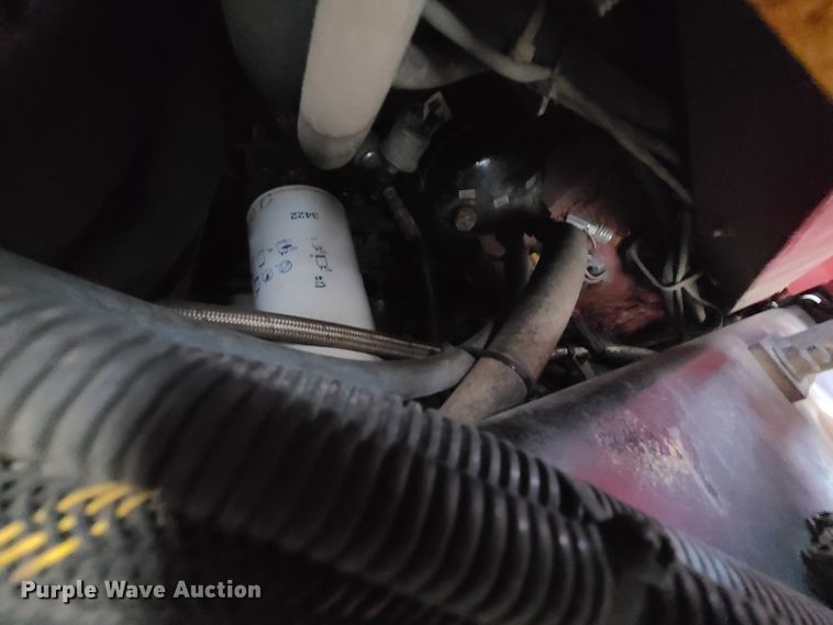 image for item GO9352 1999 Pierce Sabor  pumper fire truck