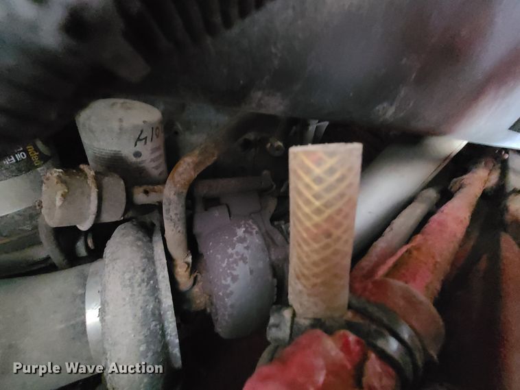 image for item GO9352 1999 Pierce Sabor  pumper fire truck