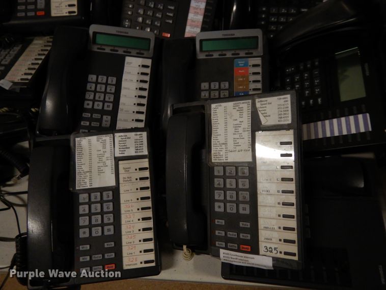 image for item GQ9788 Approximately 25 Toshiba phones