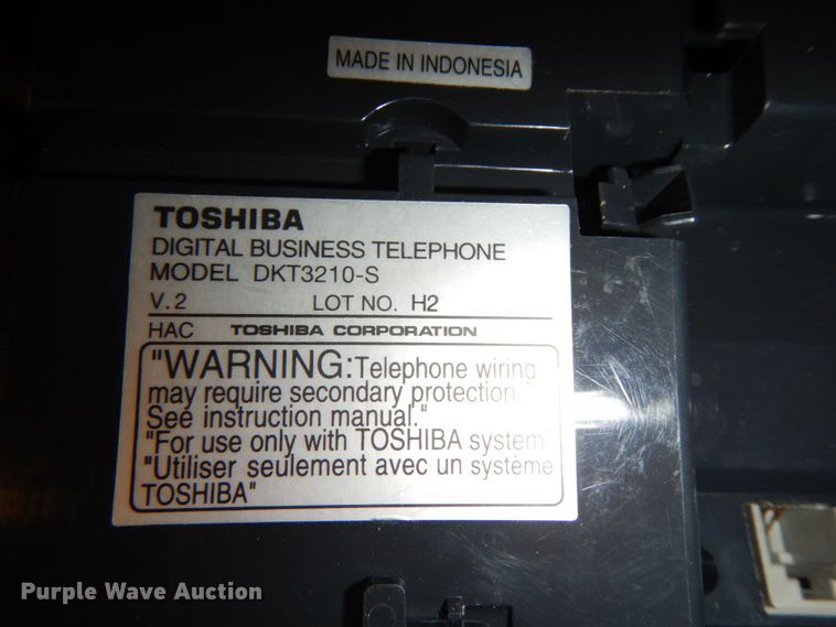 image for item GQ9788 Approximately 25 Toshiba phones