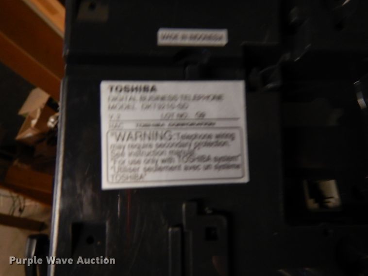 image for item GQ9788 Approximately 25 Toshiba phones