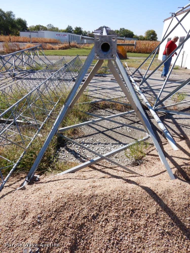 image for item GQ9792 Approximately 180' radio tower