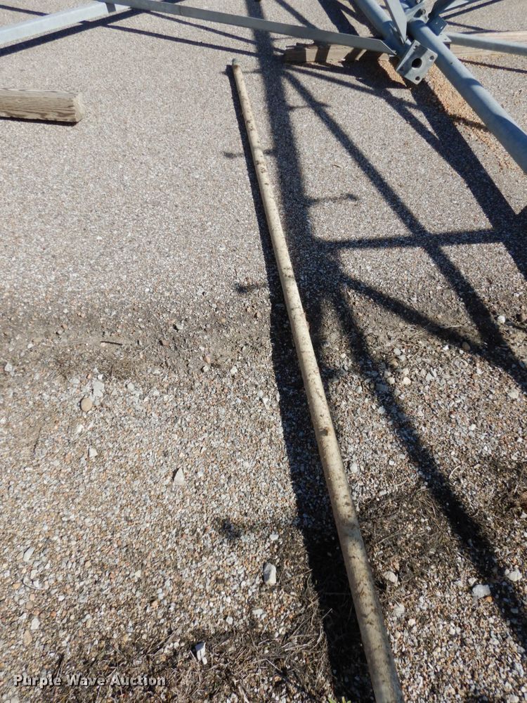 image for item GQ9792 Approximately 180' radio tower