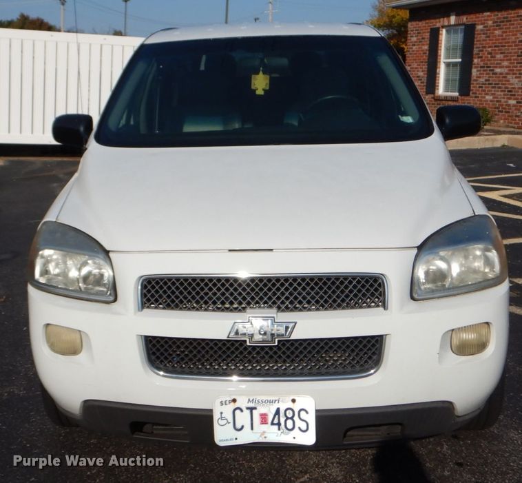 image for item GR9950 2006 Chevrolet Uplander  Braun Entervan handicap accessible van