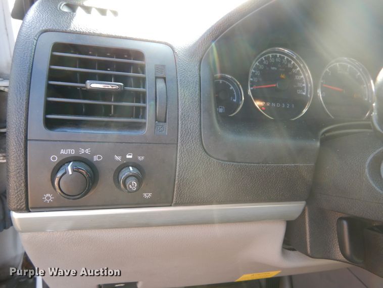 image for item GR9950 2006 Chevrolet Uplander  Braun Entervan handicap accessible van