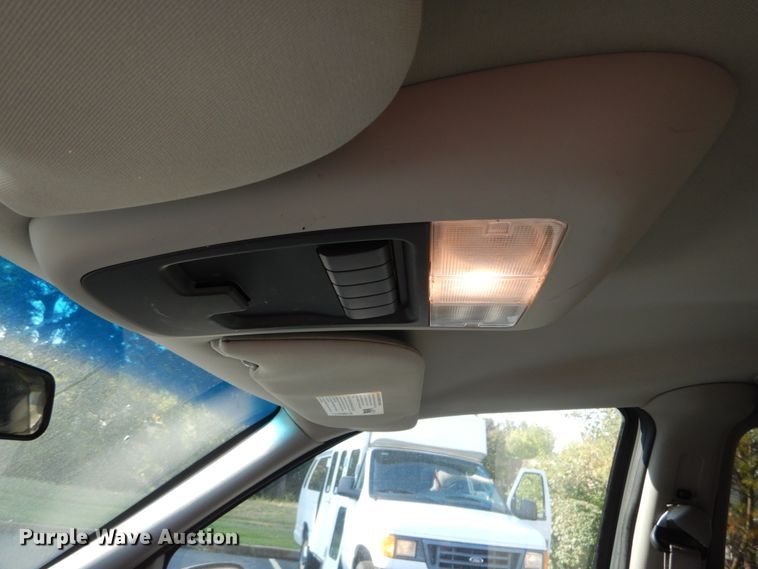 image for item GR9950 2006 Chevrolet Uplander  Braun Entervan handicap accessible van