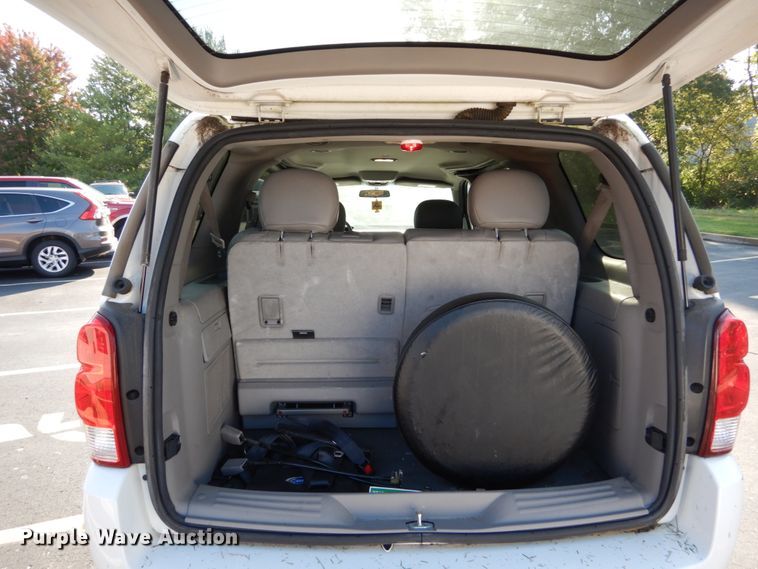 image for item GR9950 2006 Chevrolet Uplander  Braun Entervan handicap accessible van