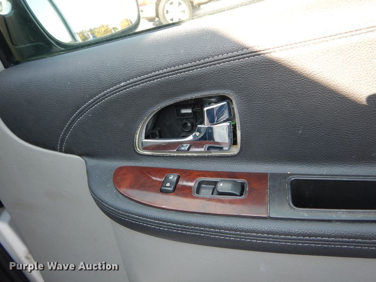 image for item GR9952 2008 Chevrolet Uplander  Braun Entervan handicap accessible van