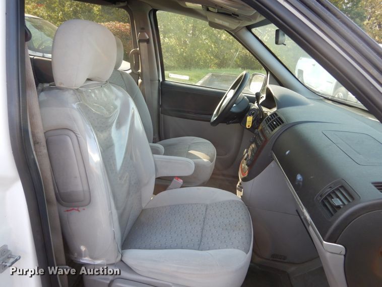 image for item GR9952 2008 Chevrolet Uplander  Braun Entervan handicap accessible van