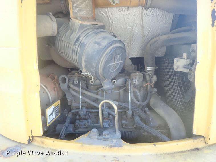 image for item GV9691 2000 John Deere 35 ZTS  mini excavator