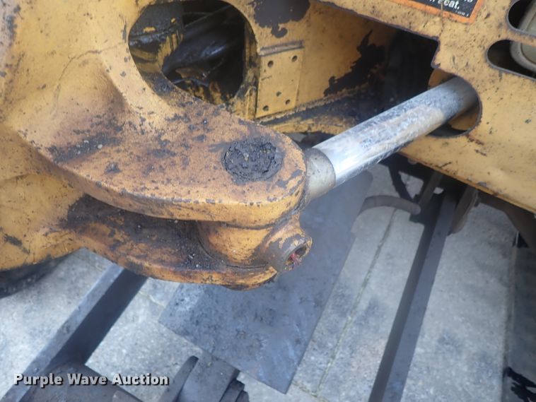 image for item GV9691 2000 John Deere 35 ZTS  mini excavator