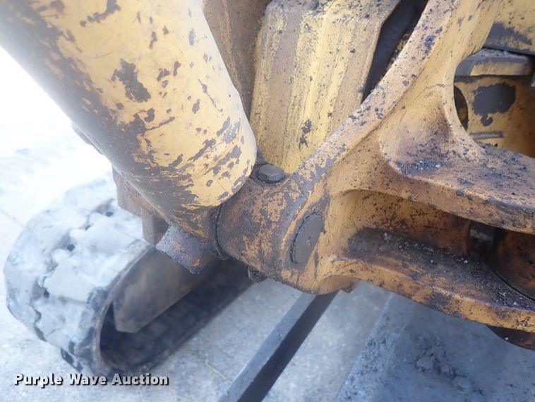 image for item GV9691 2000 John Deere 35 ZTS  mini excavator