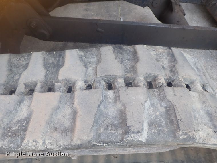 image for item GV9691 2000 John Deere 35 ZTS  mini excavator