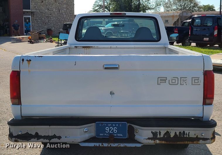 image for item GY9576 1996 Ford F150  pickup truck