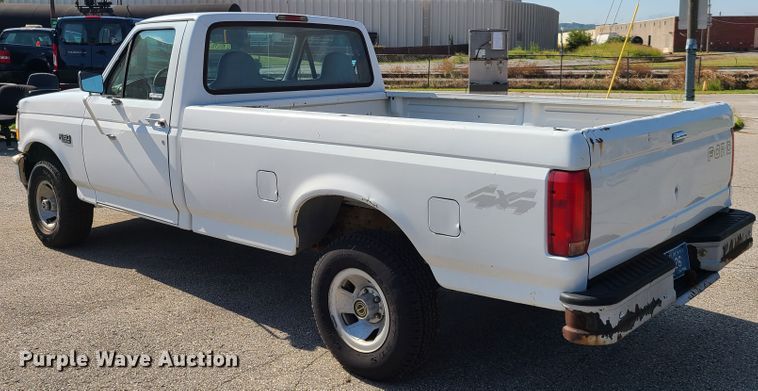 image for item GY9576 1996 Ford F150  pickup truck