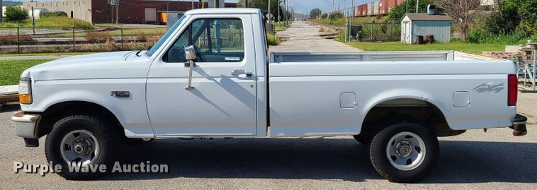 image for item GY9576 1996 Ford F150  pickup truck