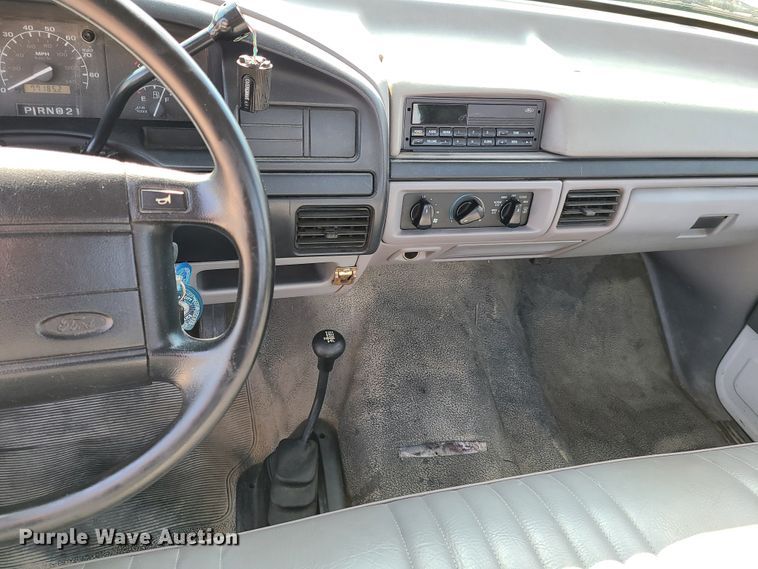 image for item GY9576 1996 Ford F150  pickup truck