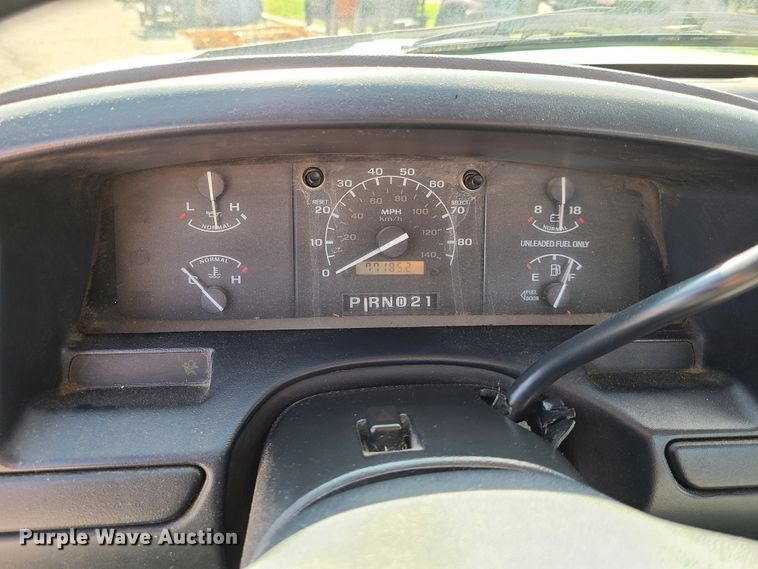 image for item GY9576 1996 Ford F150  pickup truck