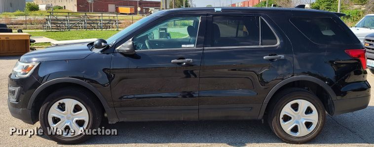 image for item GY9578 2016 Ford Explorer Police Interceptor  SUV