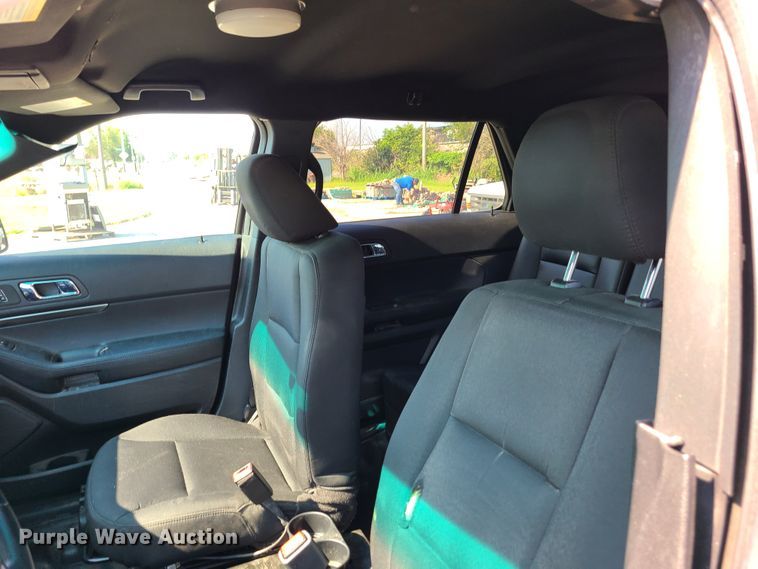 image for item GY9578 2016 Ford Explorer Police Interceptor  SUV