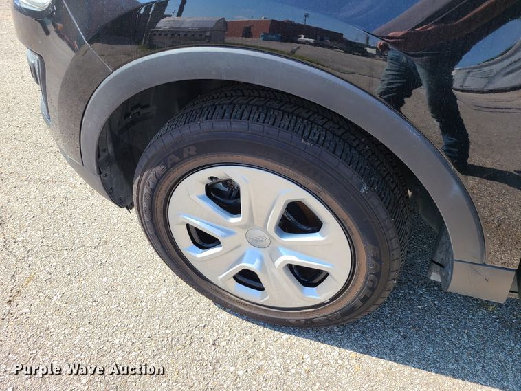 image for item GY9578 2016 Ford Explorer Police Interceptor  SUV