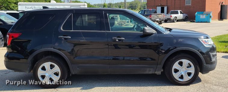 image for item GY9579 2016 Ford Explorer Police Interceptor  SUV