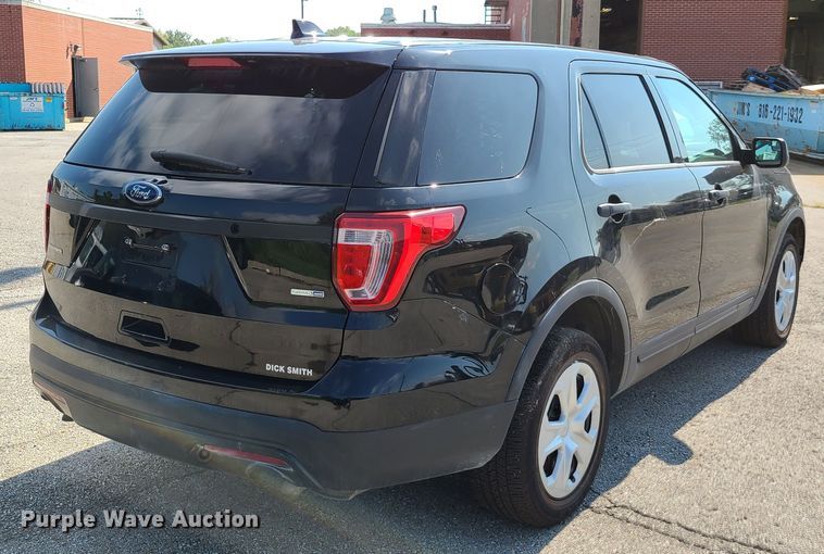 image for item GY9579 2016 Ford Explorer Police Interceptor  SUV