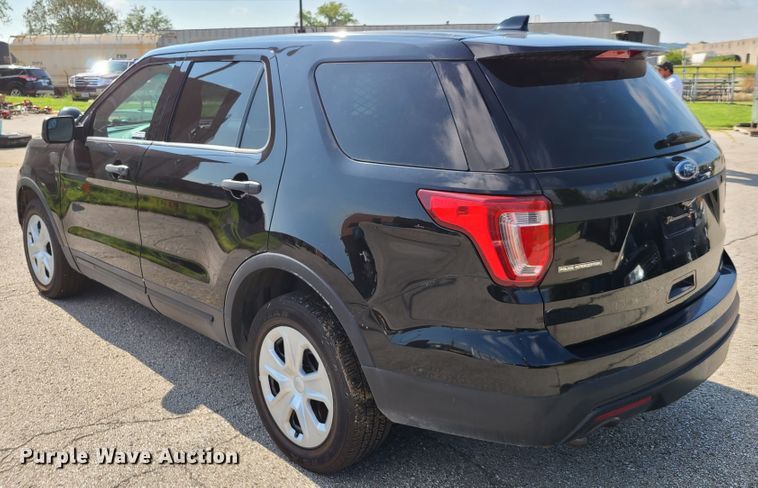 image for item GY9579 2016 Ford Explorer Police Interceptor  SUV