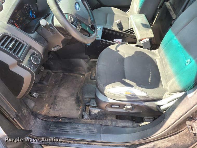 image for item GY9579 2016 Ford Explorer Police Interceptor  SUV