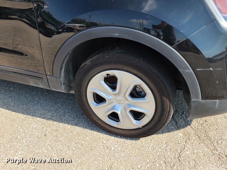 image for item GY9579 2016 Ford Explorer Police Interceptor  SUV