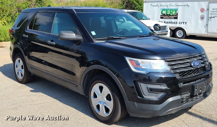 image for item GY9580 2016 Ford Explorer Police Interceptor  SUV