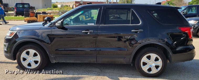 image for item GY9580 2016 Ford Explorer Police Interceptor  SUV