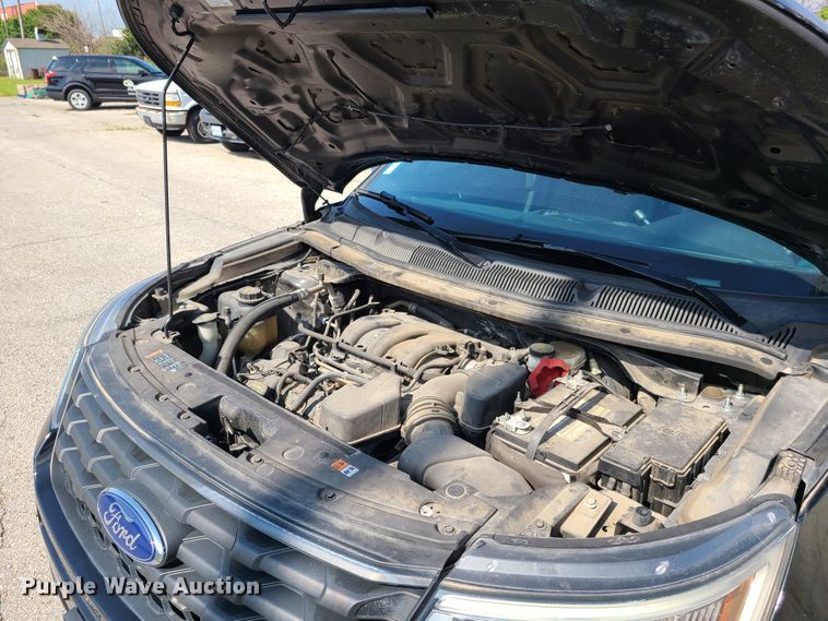 image for item GY9580 2016 Ford Explorer Police Interceptor  SUV