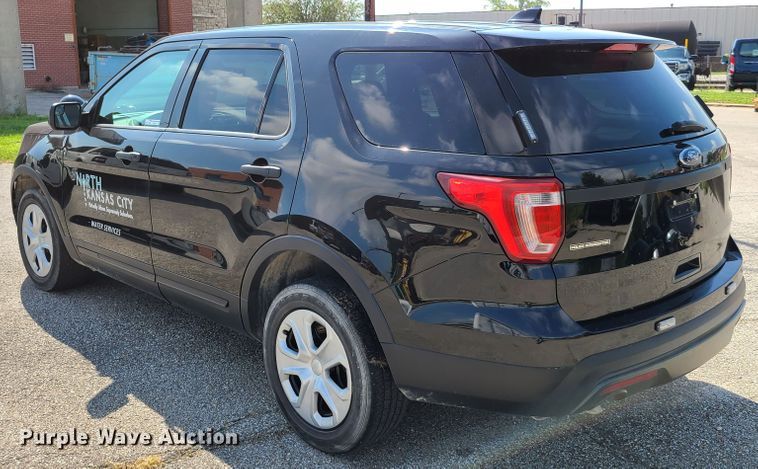 image for item GY9581 2016 Ford Explorer Police Interceptor  SUV