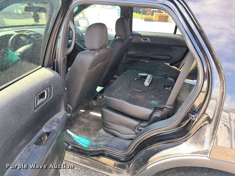 image for item GY9581 2016 Ford Explorer Police Interceptor  SUV