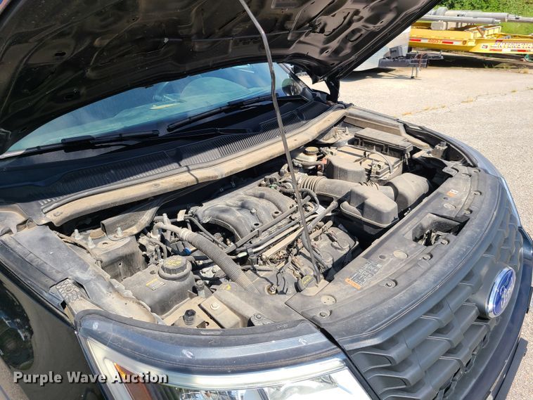 image for item GY9581 2016 Ford Explorer Police Interceptor  SUV