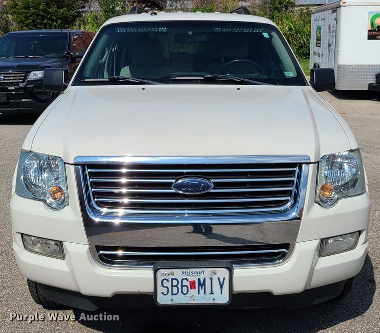 image for item GY9582 2008 Ford Explorer  SUV