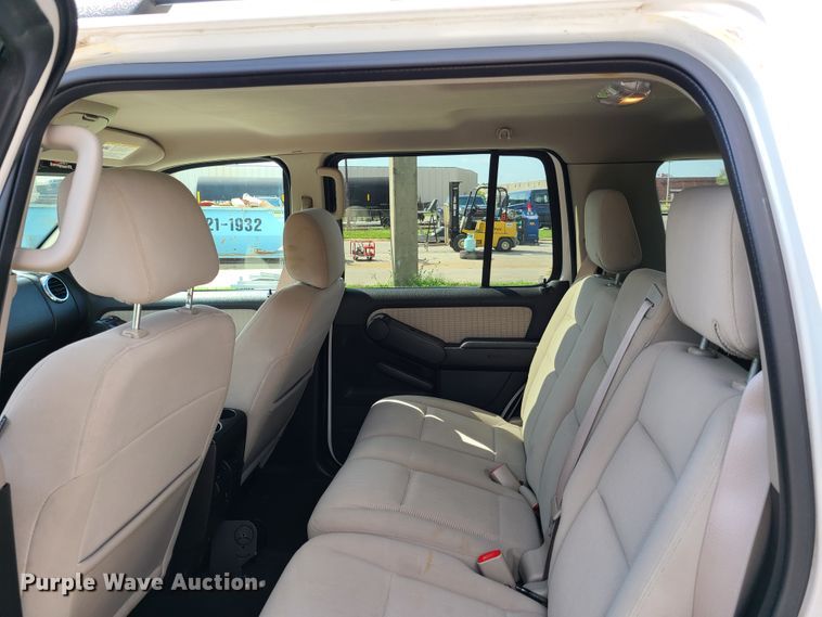 image for item GY9582 2008 Ford Explorer  SUV